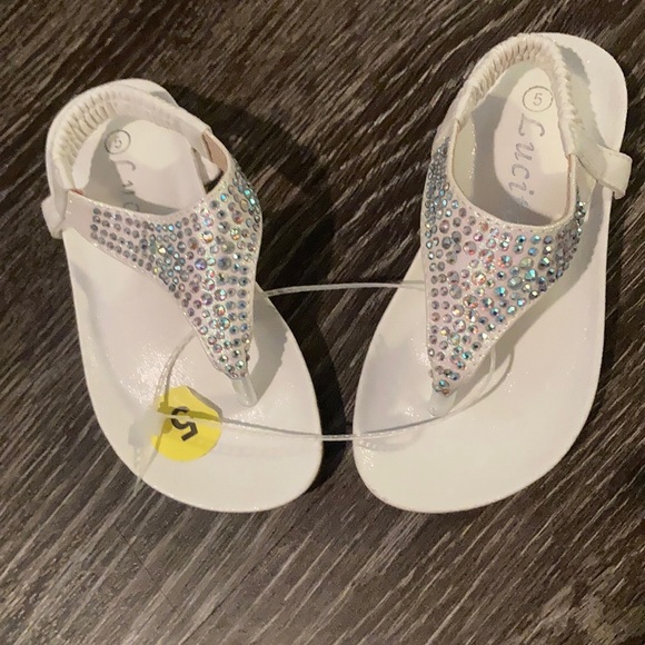 Toddler sandals - Picture 2 of 2